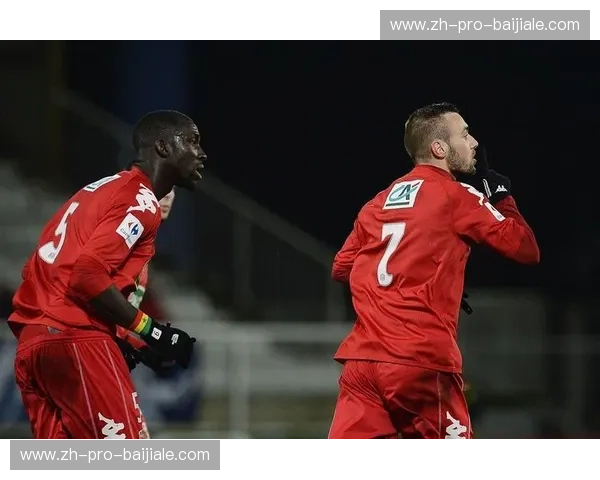 法甲射手榜：锋线之争，谁能笑到最后？