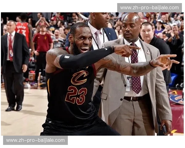 勇士vs骑士：当哨声响起，胜负之外的另一种声音